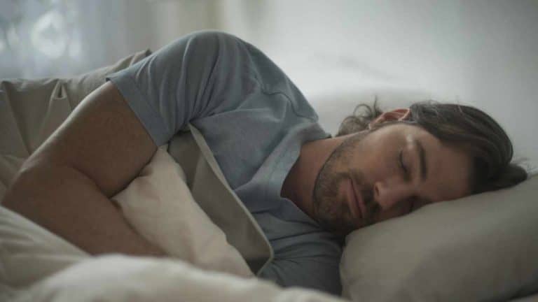 Learn Which Sleep Positions Can Reduce Snoring and Improve Sleep